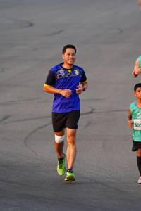 BIB: 505
                            <button type="button" onclick="openModal(10506035)" class="btn btn-primary btn-sm float-right btn-popup" data-toggle="modal" data-target=".modal-high-quality">
                        <i class="fas fa-shopping-cart"></i> Add to Cart
                    </button>
                                            <button type="button" onclick="isThisMe(10506035, true)" class="btn btn-success btn-sm float-right btn-popup btn-isme hidden" data-toggle="tooltip" data-placement="bottom" title="นี่คือรูปของคุณใช่ไหม คลิกที่นี่เพื่อเอาเข้าอัลบั้ม">
                        <i class="fas fa-plus"></i> Add to album
                    </button>
                    <button type="button" onclick="isThisMe(10506035, false)" class="btn btn-warning btn-sm float-right btn-popup btn-isnotme hidden">
                        <i class="fas fa-ban"></i> Remove from album
                    </button>